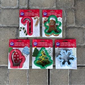 Wilton Festive Comfort-Grip Cookie Cutters - Red, Green, Blue